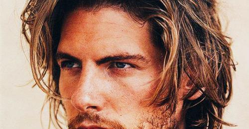 Прически на средние волосы мужские. Виды стрижек на средние волосы у мужчин