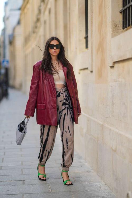 Стиль спорт-шик в одежде 2019. Стиль спорт-шик 2022: идеи модных образов