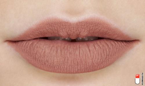 Кому идет светлая помада. Бежевая помада: как «носить» и с чем сочетать?