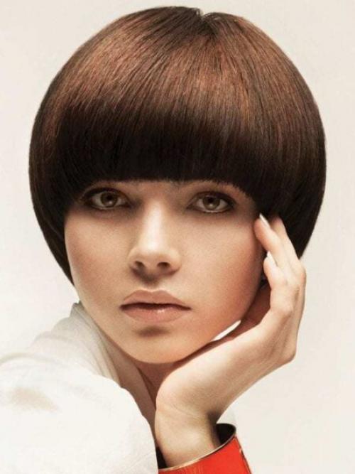 Молодящие стрижки 2022. Самые модные короткие женские стрижки в 2022-2023 году – последние тренды, фото стильных причесок