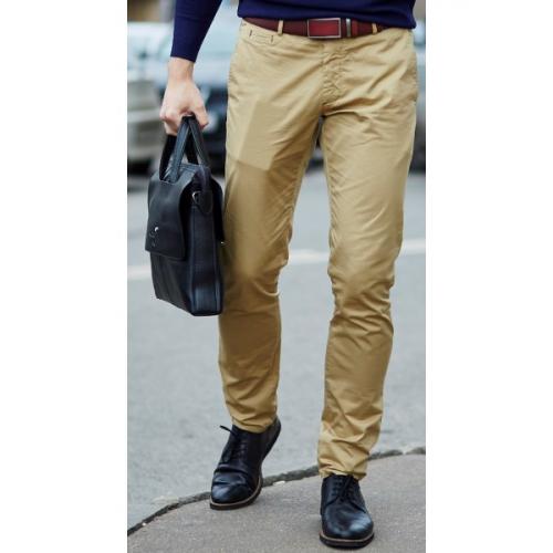 Можно ли носить светлые джинсы зимой мужчинам. Разновидности светлых джинсов мужских, и правильное составление имиджа