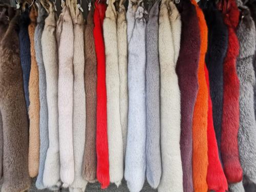 Какие материалы шапок самые теплые и комфортные для зимы. Какой мех лучше