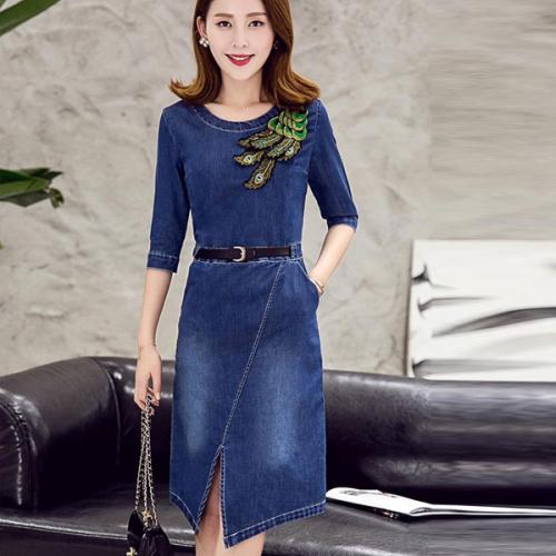 Можно ли носить джинсовое платье в холодное время года. Популярные фасоны