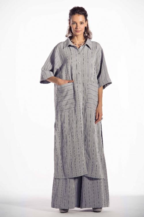 Стильно и уютно: как носить платье поверх брюк 09 Стильно и уютно: как носить платье поверх брюк 09