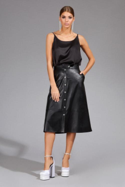 Как создать праздничный образ с простыми джинсами: советы и идеи 01 Как создать праздничный образ с простыми джинсами: советы и идеи 01