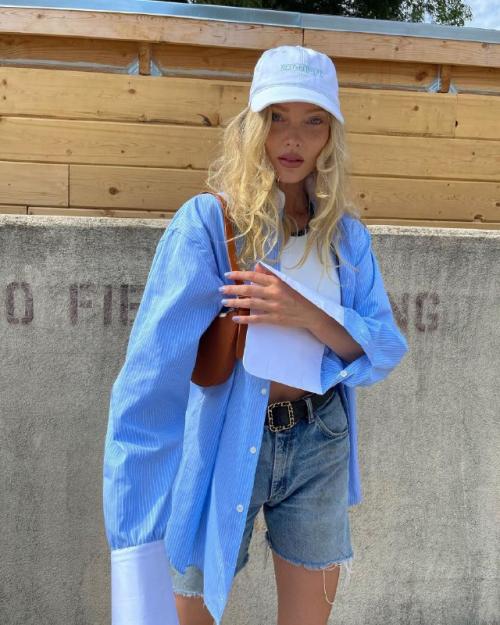 Как выглядеть женственно в оверсайз джинсовом платье. Оверсайз-гардероб