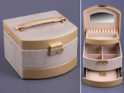 Недорогие подарки на 8 марта. Выбираем подарки на 8 марта до 300 рублей