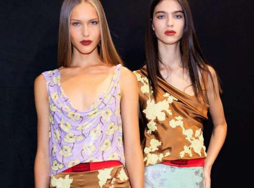 Модный тренд 2025: как стильно носить цвет mocha mousse 07 Модный тренд 2025: как стильно носить цвет mocha mousse 07