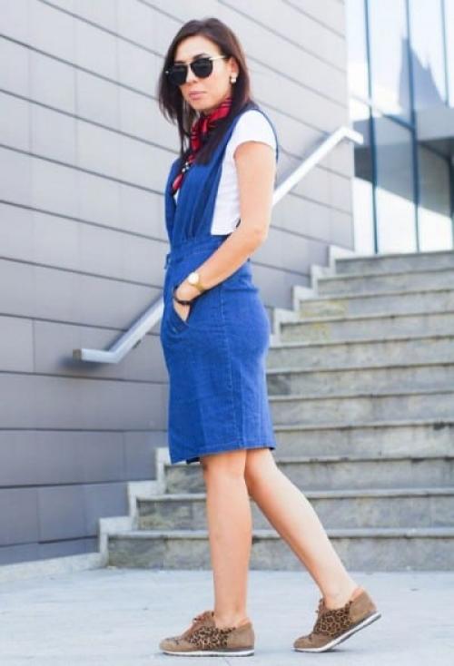 Джинсовая одежда в гардеробе женщины 40 лет. Джинсовые вещи для женщин после 40 лет