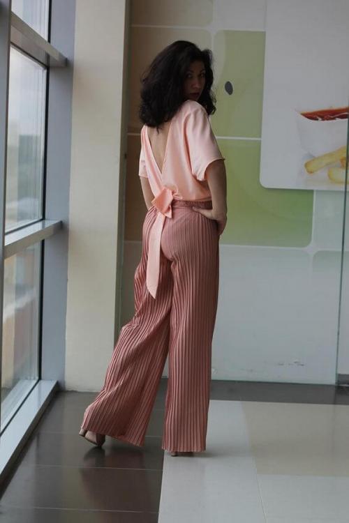 Джинсы для женщин после 40 лет 2022. Какие тренды весны 2022 идеальны для зрелых дам: учимся на примерах блогеров 22 Джинсы для женщин после 40 лет 2022. Какие тренды весны 2022 идеальны для зрелых дам: учимся на примерах блогеров 22