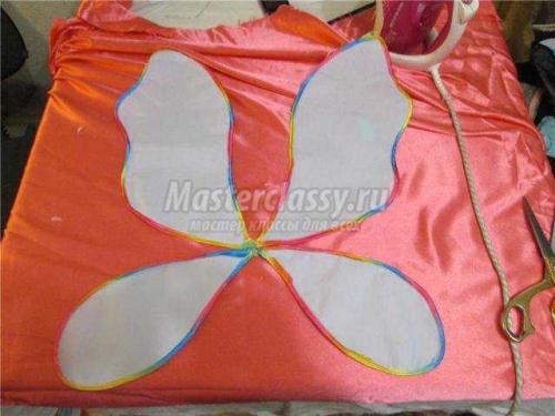 Как сделать костюм феи Блум своими руками: пошаговая инструкция 32