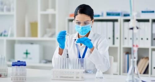 Существует ли генетическая предрасположенность к более тяжелому течению коронавируса у молодых людей. Существует генетическая предрасположенность к тяжелому течению COVID-19. Интервью с микробиологом