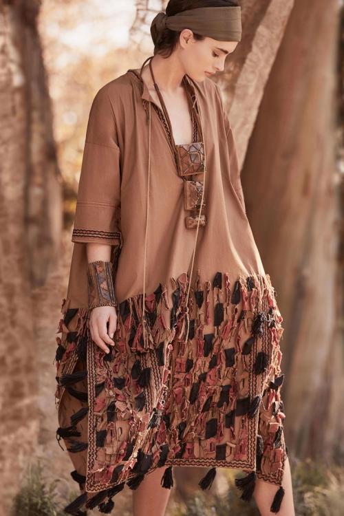 Какие материалы и ткани лучше всего подходят для осеннего бохо-образа. Любительницам стиля бохо: что и как носить осенью