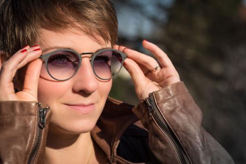 Солнцезащитные очки: как выбрать идеальную пару для защиты глаз от УФ-лучей 17 Солнцезащитные очки: как выбрать идеальную пару для защиты глаз от УФ-лучей 17