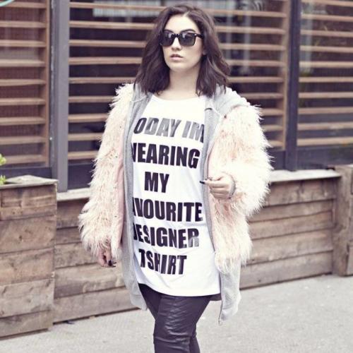 Мода для полных женщин 2021. Модная одежда для полных осень-зима 2021-2022: принты