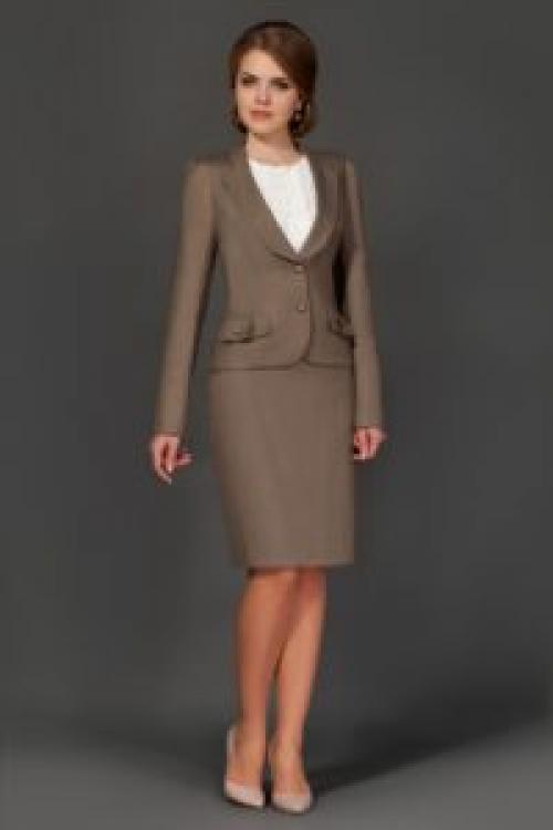 Гардероб для женщины 40 лет. Повседневная одежда для женщин 40 лет: как выбрать+100 фото