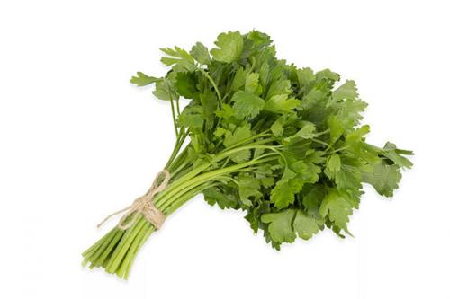 Как зелёные листовые овощи могут помочь при снижении веса. Обзор