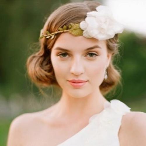 Украшения на волосы короткие. Для подружки 08