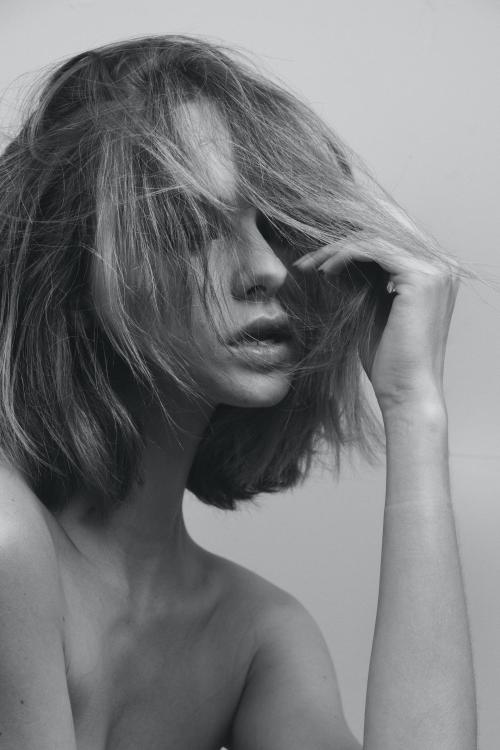 Какие характеристики структуры волос могут повлиять на выбор длины стрижки. Как выбрать подходящую стрижку