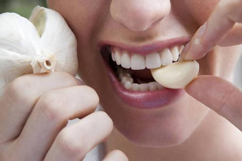 Польза и вред чеснока. Чеснок – это не только еда, это еще и здоровье. 02 Польза и вред чеснока. Чеснок – это не только еда, это еще и здоровье. 02