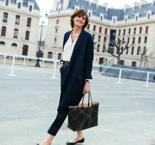 Базовый джинсовый гардероб для женщин после 40 лет. Джинсовый стиль лета для женщин 40-50 лет: 20 комфортных и модных образов 16 Базовый джинсовый гардероб для женщин после 40 лет. Джинсовый стиль лета для женщин 40-50 лет: 20 комфортных и модных образов 16