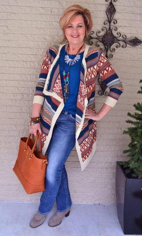 Повседневные оригинальные образы для женщин 40 лет. Базовый гардероб