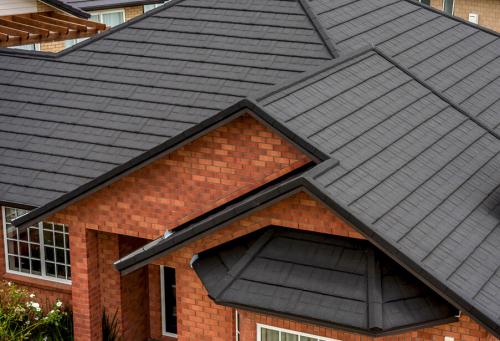 Как стропильная система влияет на конструкцию четырёхскатной крыши