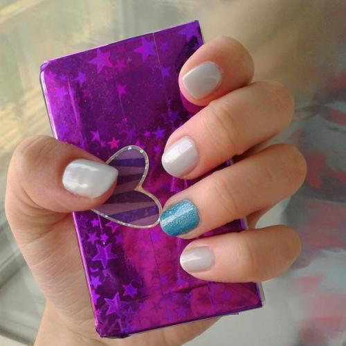 Как выбрать подходящий цвет лака для втирания