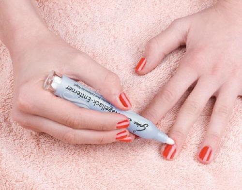 Как исправить огрехи маникюра на ногтях, покрытых акрилом