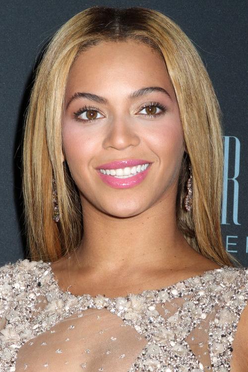 Трендовые женские прически в 2024 году